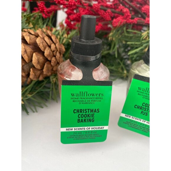 Bath & Body Works Christmas Holiday Winter Wallflowers-2 - Picture 2 of 5